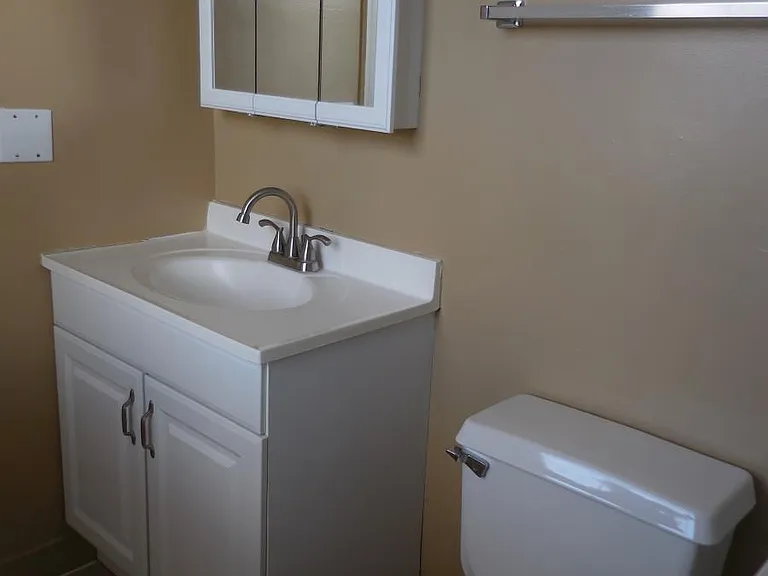 8314 Amity Cir — Photo 18