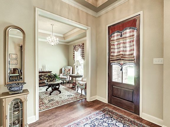Entry to formal living