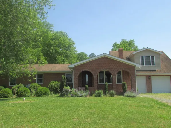 5808 Main St, Queenstown, MD 21658