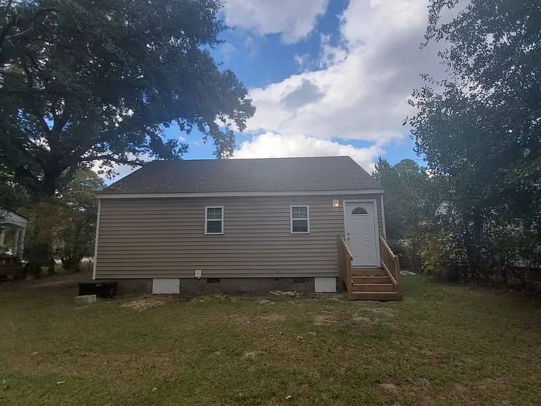 202 Brainerd Ave — Photo 16