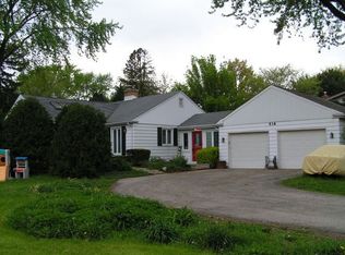 516 E Thomas St, Arlington Heights, IL