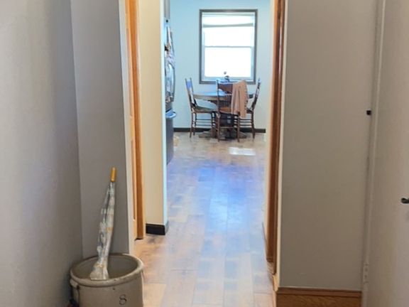 3rd image of 815 6th Ave SW