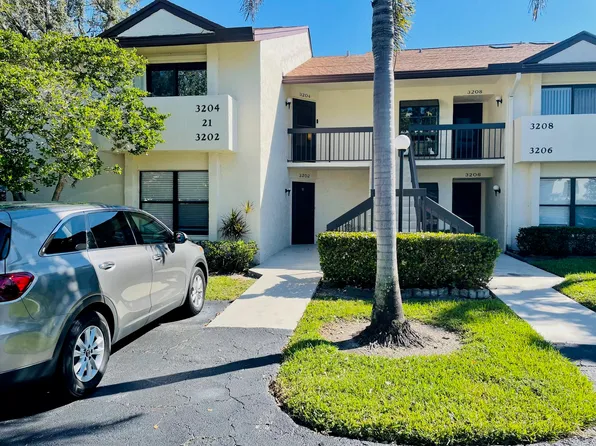 3204 Perimeter Drive #3204, Greenacres, FL 33467