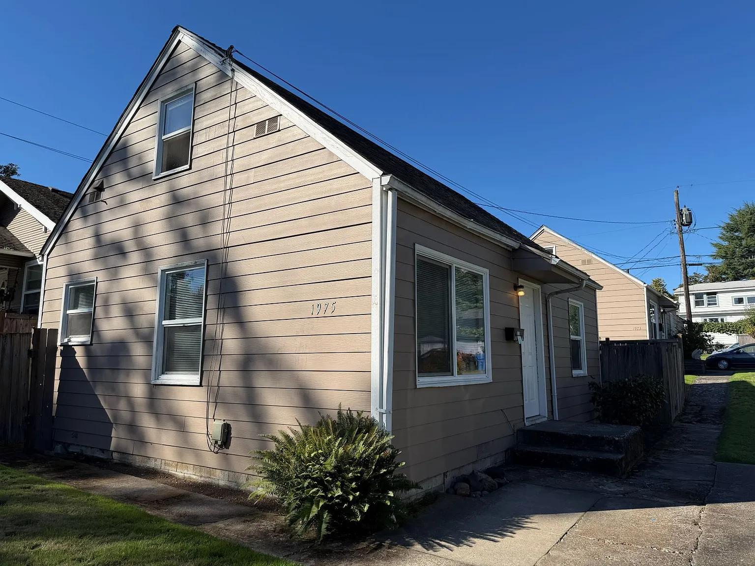 2 bed, 1085 sqft, $1,500 — Photo 2