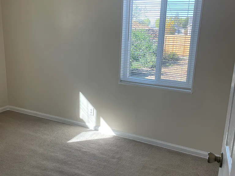 20 W Valley Dr — Photo 13