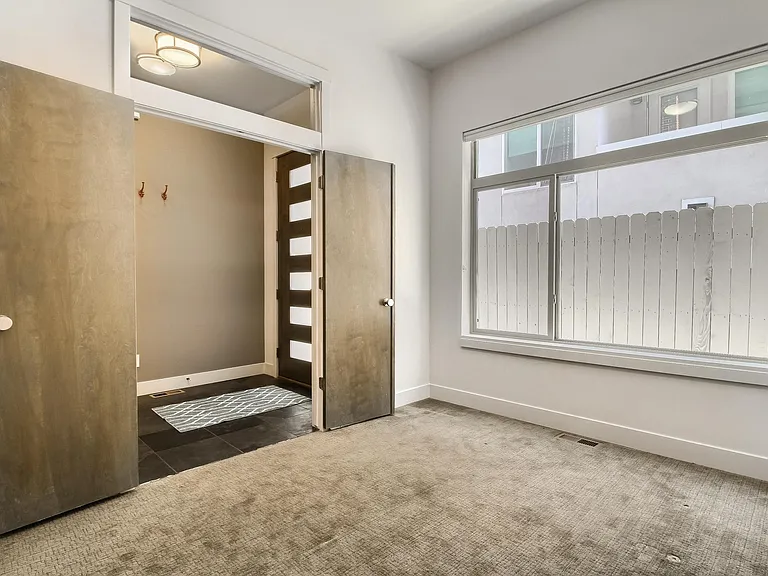2103 W 32nd Ave #9 — Photo 32