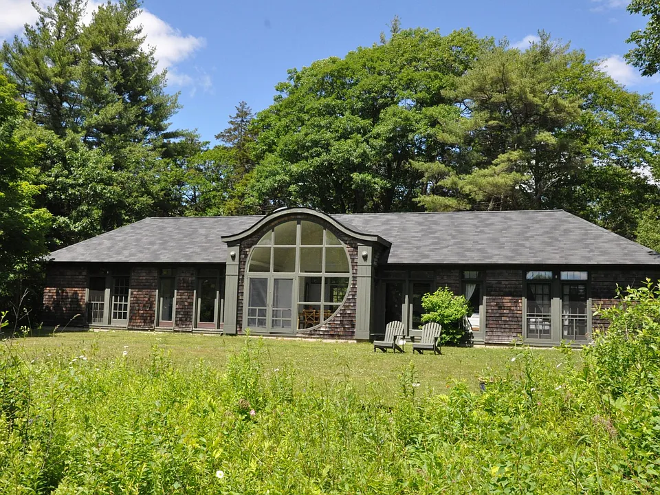 8 Morse Rd