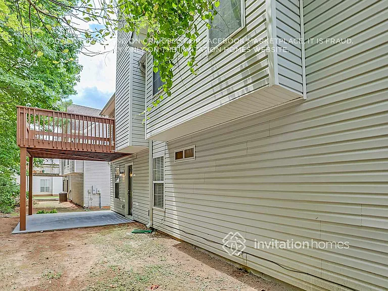430 Gresham Dr — Photo 23