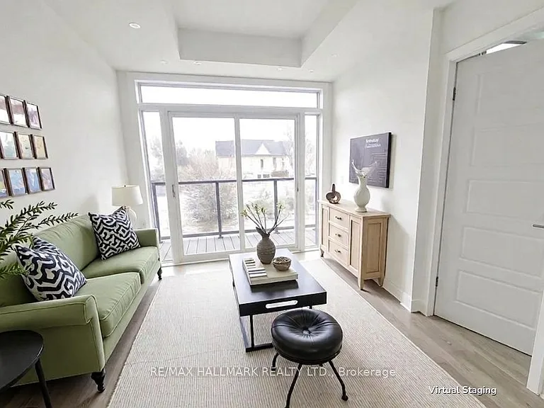 262 Finch Ave E #8 — Photo 3
