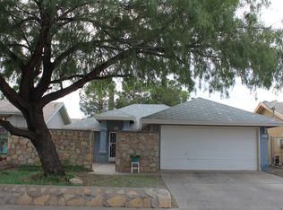 5821 Ridge Dr, Santa Teresa, NM 88008