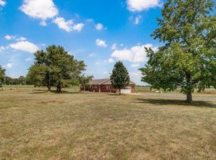 19038 Farm Road 2020, Aurora, MO 65605