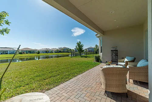 4644 Citron Way Photo 1