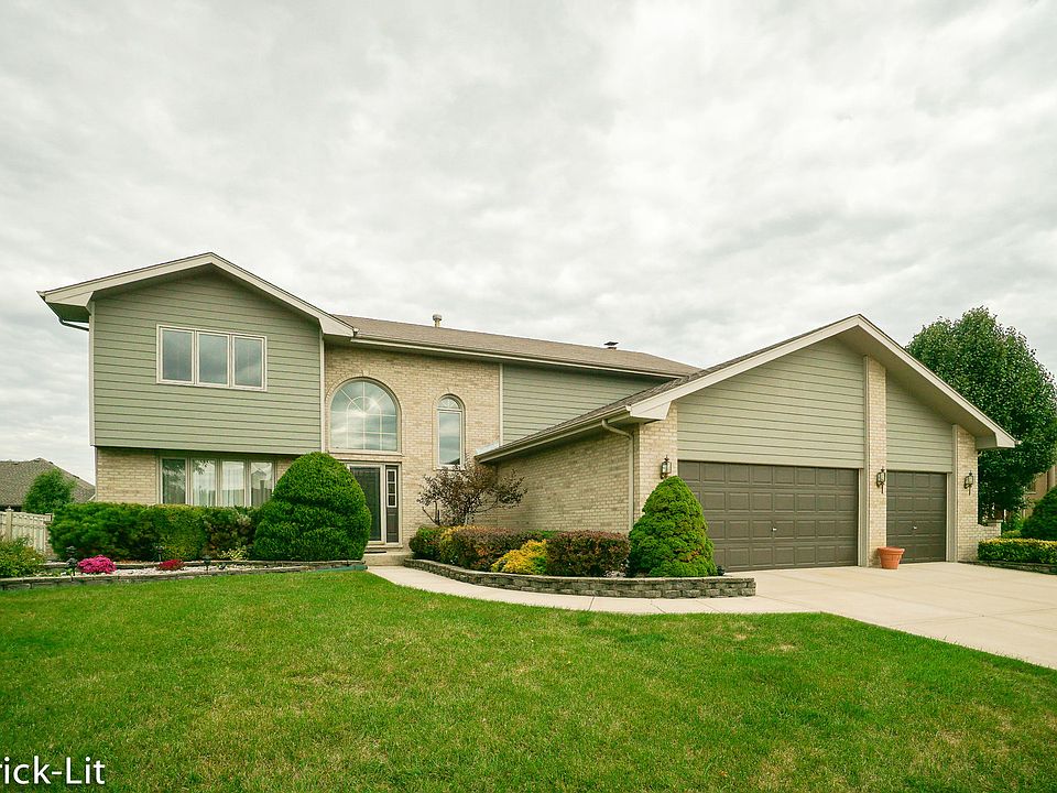1st image of 7858 Lakeside Dr