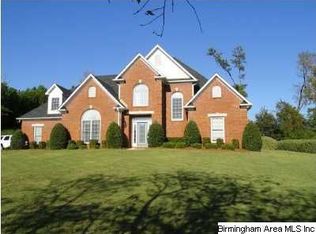 608 Overlook Rd, Fultondale, AL 35068