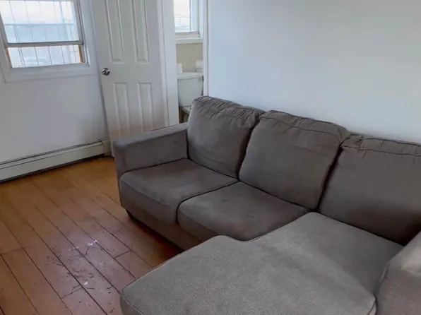 110-02 Rockaway Beach Boulevard image 1 of 4