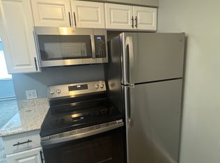 1875 Michigan Ave APT D12, Marysville, MI 48040