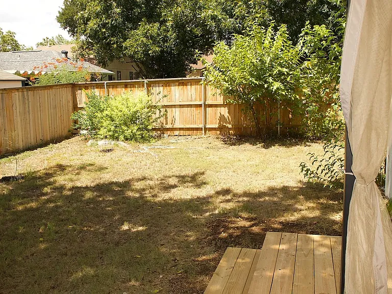 2503 Monarch Dr — Photo 24