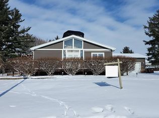 6302 Larocque Cir, Lansing, MI