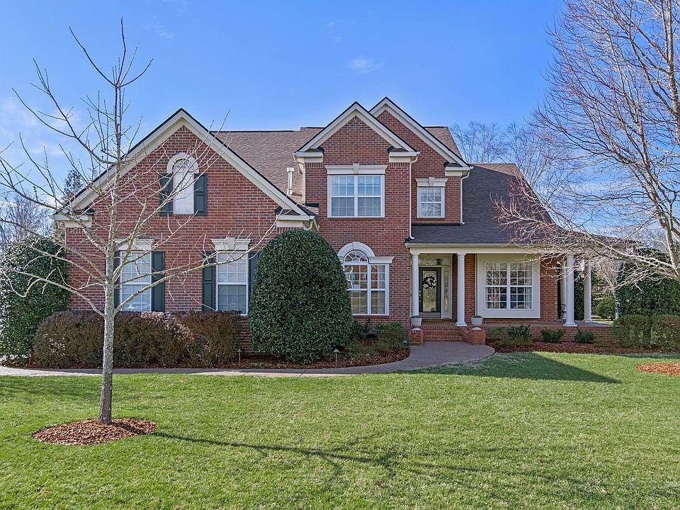 1st image of 805 Breckston Ln