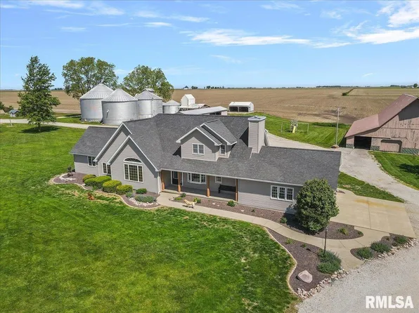 20205 N 20th Ave, Nokomis, IL 62075