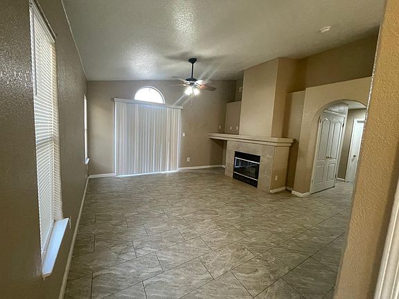 2nd image of 5102 Hartwick Ct