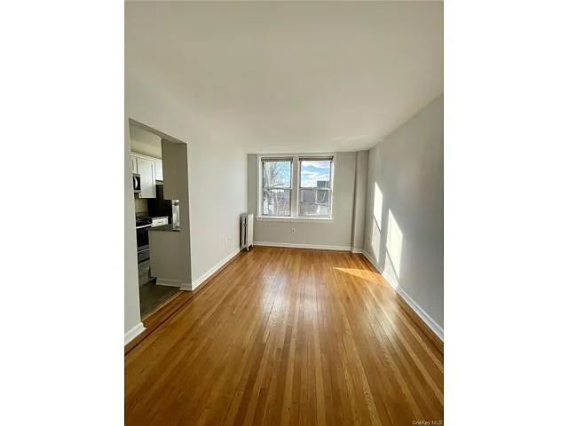 Building Photo - 40 Fairview Ave #4