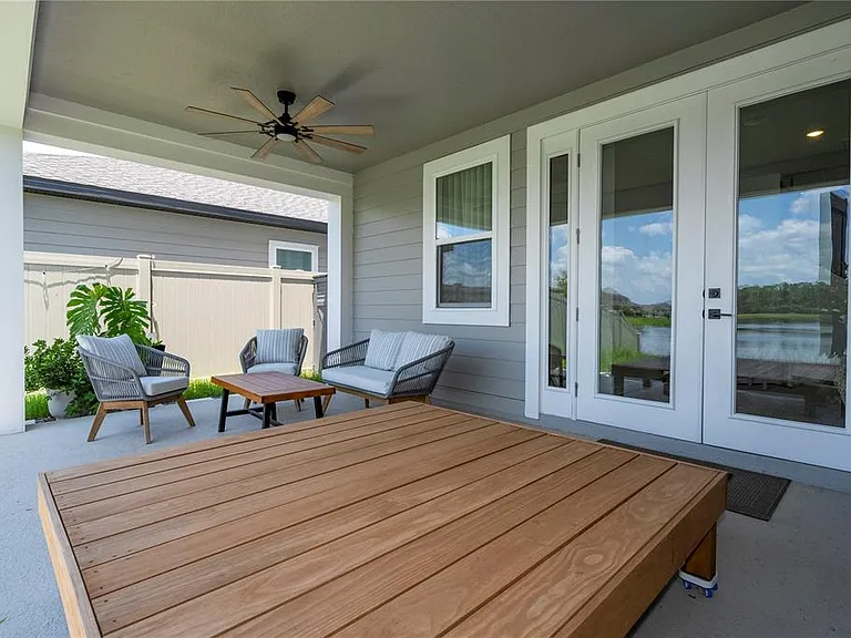 2184 Broadbrook Dr — Photo 21