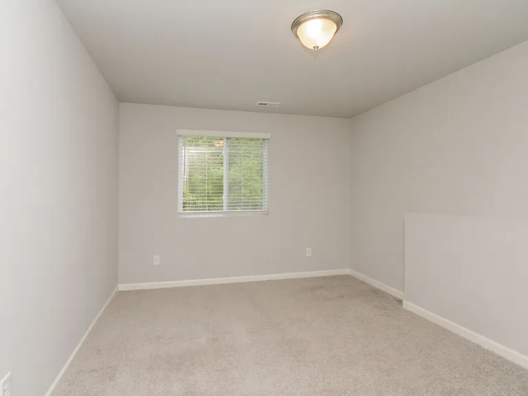 1626 Osolo Rd — Photo 9