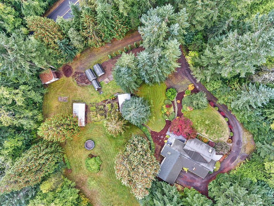 1st image of 3995 SE Stonehill Ln