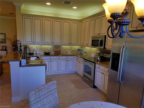 5th image of 6665 Marbella Ln #1102
