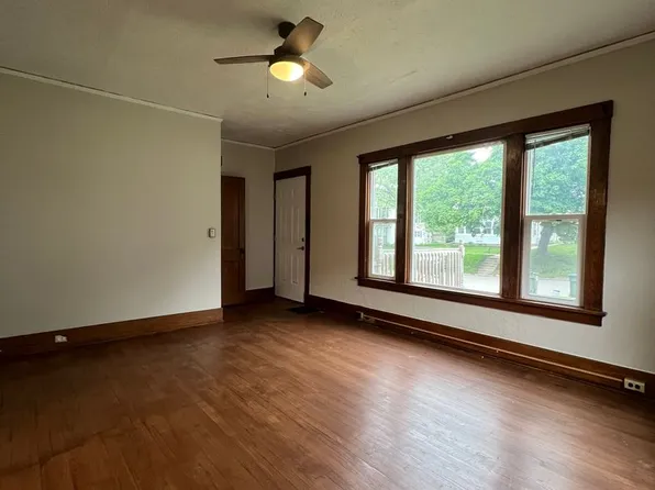 915 5th Ave North, 915 5th Ave N #1, Fort Dodge, IA 50501