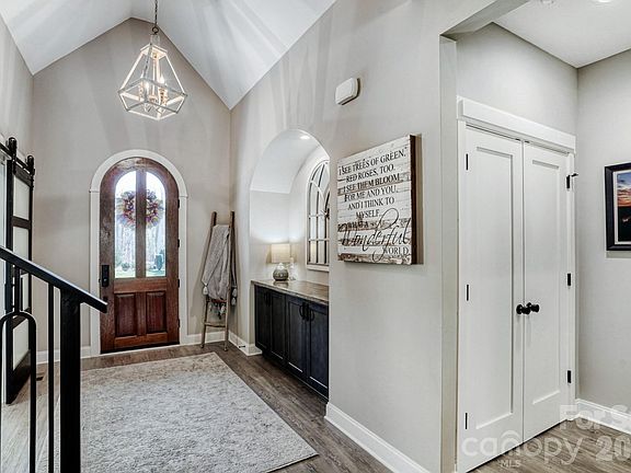 4th image of 4213 Blair Rd