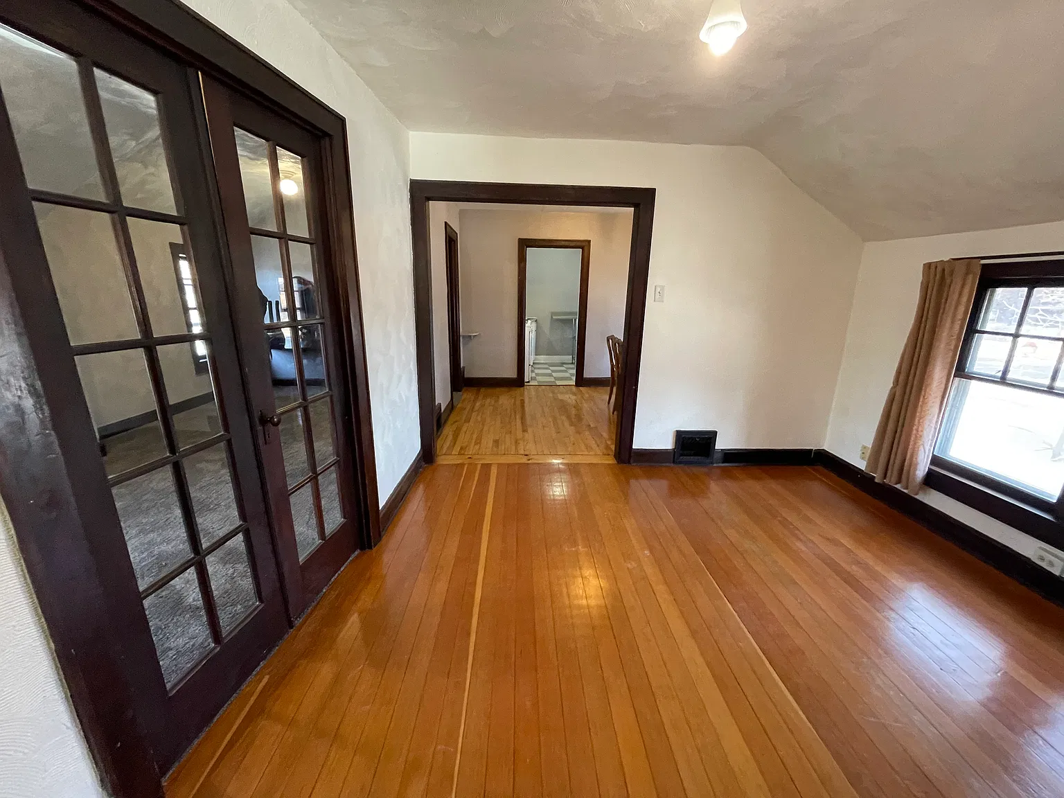 Luke Rental — Photo 1