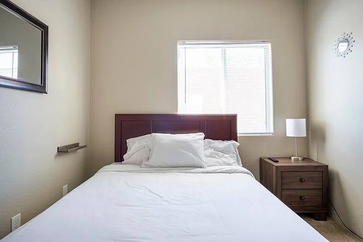 1111 N Camilla Blvd #1 — Photo 9