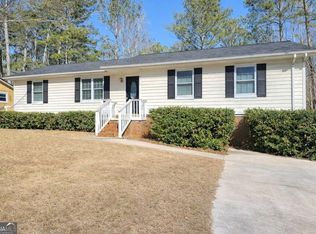 4078 Tanglewood Rd, Snellville, GA 30039