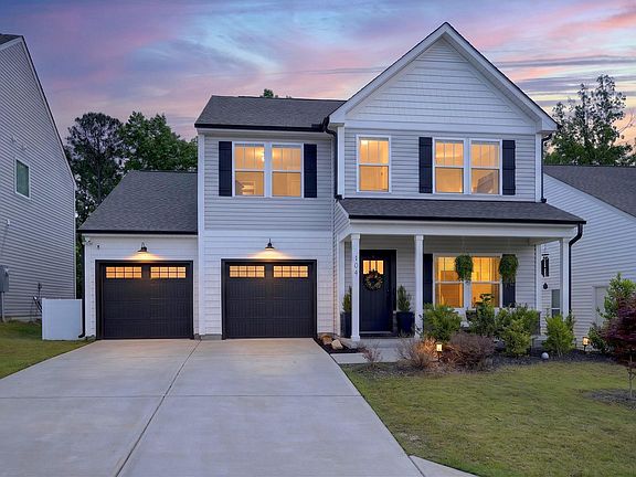 3rd image of 104 Curling Creek Dr