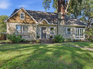 2914 Shrine Park Rd, Leavenworth, KS 66048