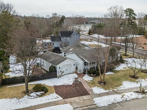 3rd image of 200 Gunpowder Rd