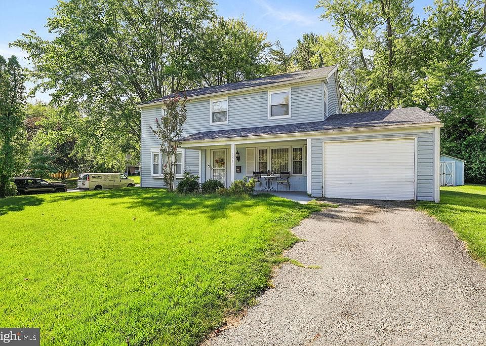 1st image of 159 Millbrook Dr