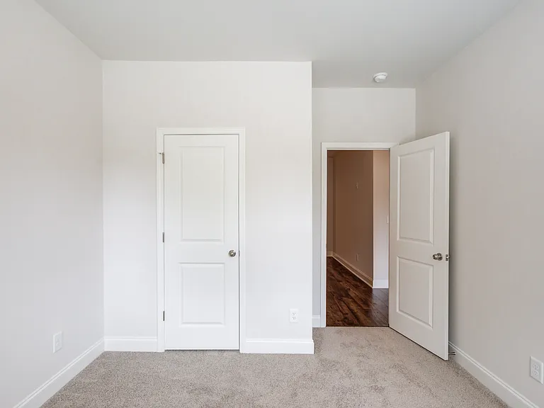 1290 Ainsworth Aly — Photo 24
