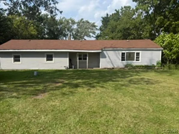 2764 Drexel Blvd, Adrian, MI 49221