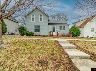 421 S Moore St, Blue Earth, MN 56013