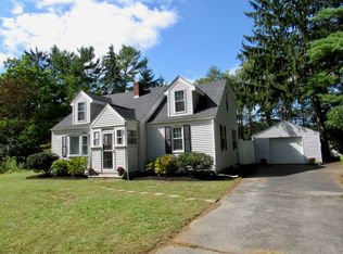 96 Woodridge Rd, Duxbury, MA 02332