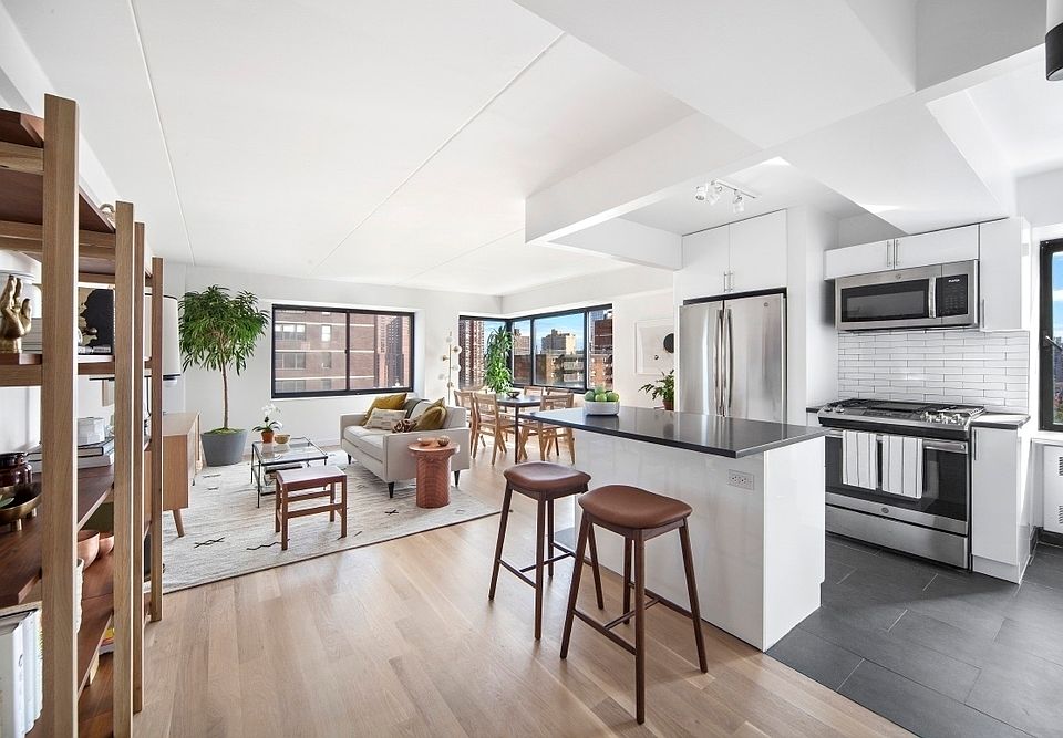 1st image of 200 E 87th St APT 12m