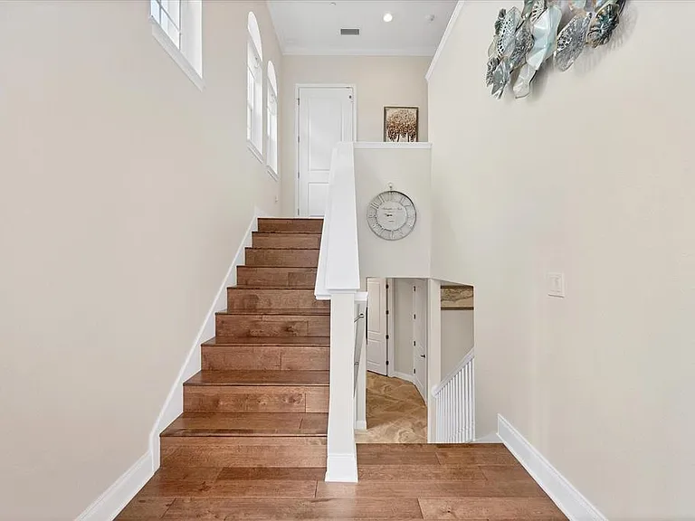 455 Nokomis Ave S #455 — Photo 5