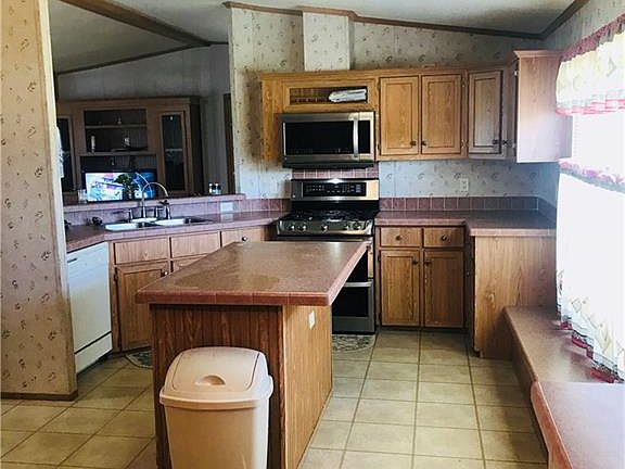 2nd image of 224 Vz County Road 3908