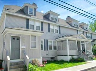 102 Everett St, Easthampton, MA 01027