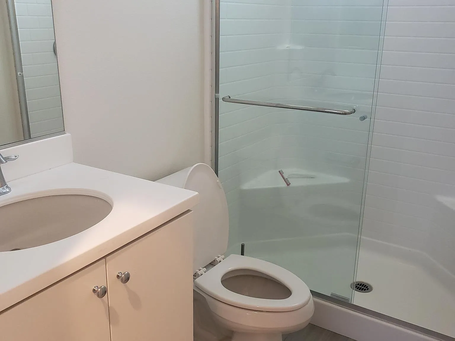 1 bed, 105 sqft, $1,050 — Photo 1