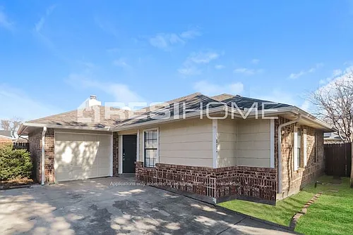 4612 Larner St Photo 1