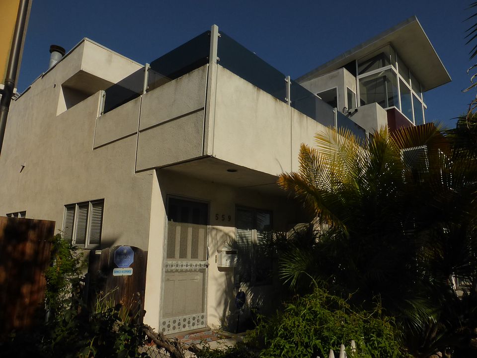 1st image of 559 Grand Blvd